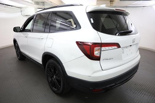 2022 Honda Pilot Black Edition
