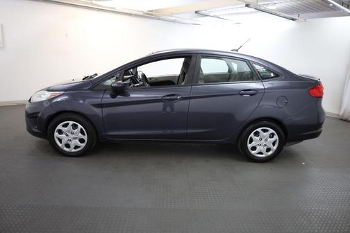 Ingot Silver Metallic 2012 Ford Fiesta SE
