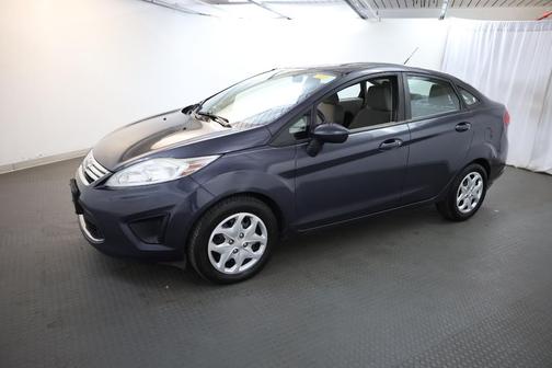 Ingot Silver Metallic 2012 Ford Fiesta SE