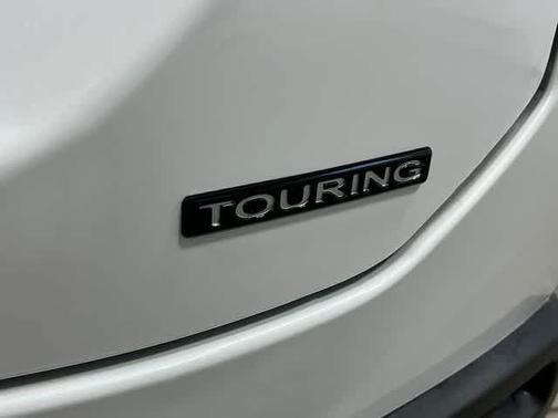 Platinum White Pearl 2026 Honda Pilot Touring S