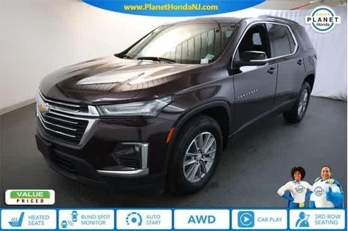 2022 Chevrolet Traverse LT Cloth