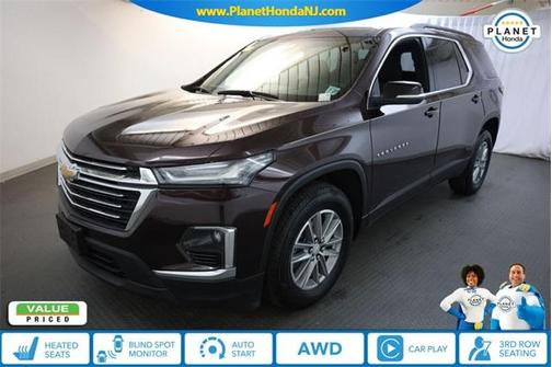 2022 Chevrolet Traverse LT Cloth