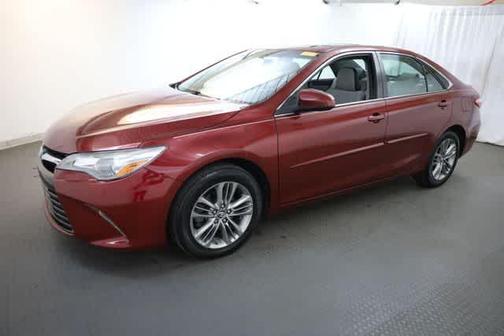 Red 2017 Toyota Camry SE