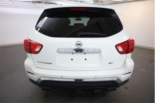 2020 Nissan Pathfinder SV