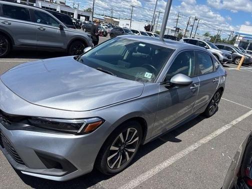 2022 Honda Civic EX-L