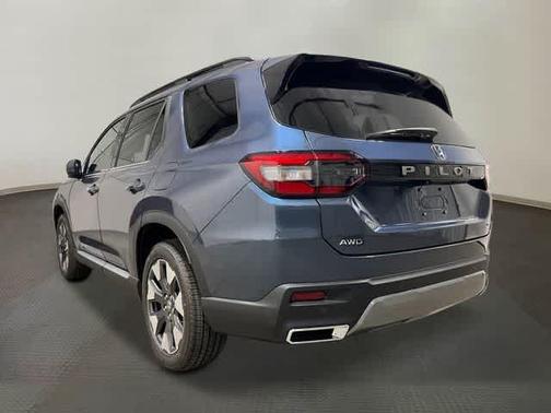 Smoke Blue 2026 Honda Pilot Elite