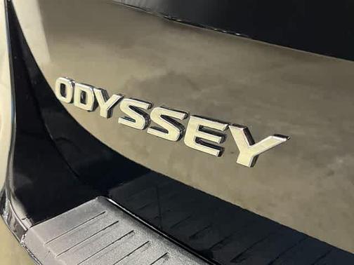 Crystal Black Pearl 2026 Honda Odyssey EX-L