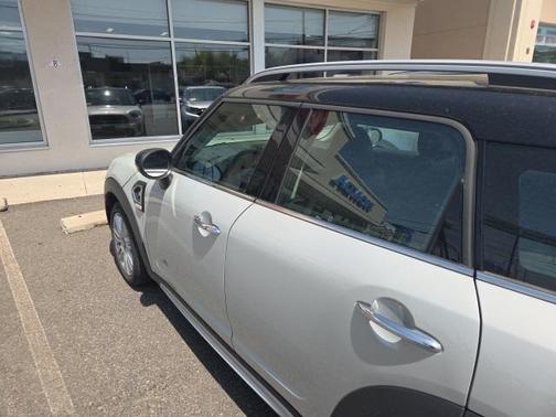 2023 MINI Countryman Cooper S