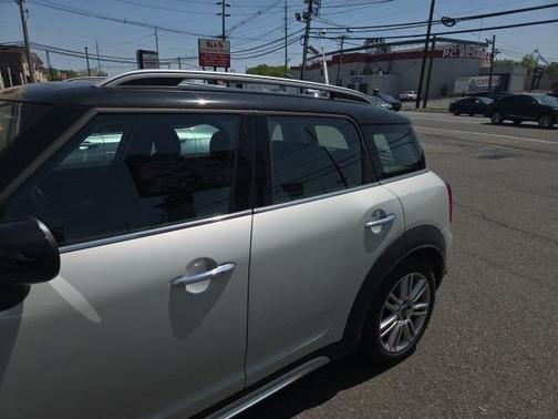 2023 MINI Countryman Cooper S
