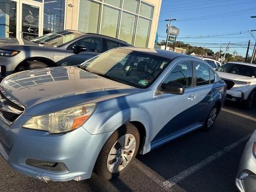 2010 Subaru Legacy 2.5i
