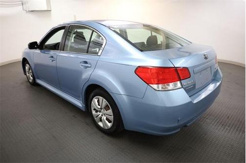 2010 Subaru Legacy 2.5i
