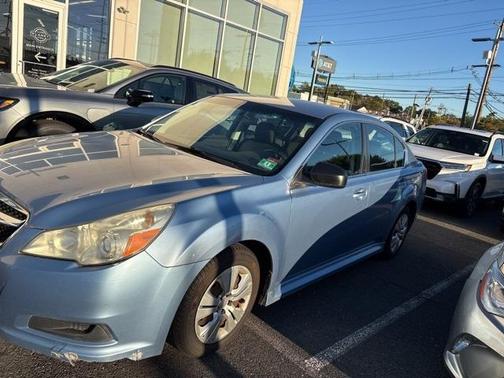2010 Subaru Legacy 2.5i