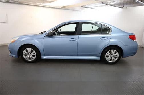 2010 Subaru Legacy 2.5i