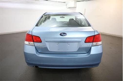 2010 Subaru Legacy 2.5i