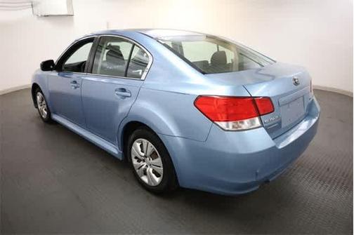 2010 Subaru Legacy 2.5i