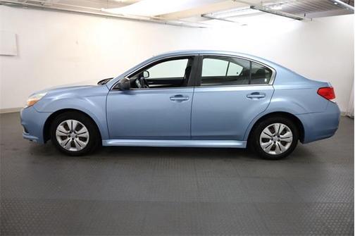 2010 Subaru Legacy 2.5i