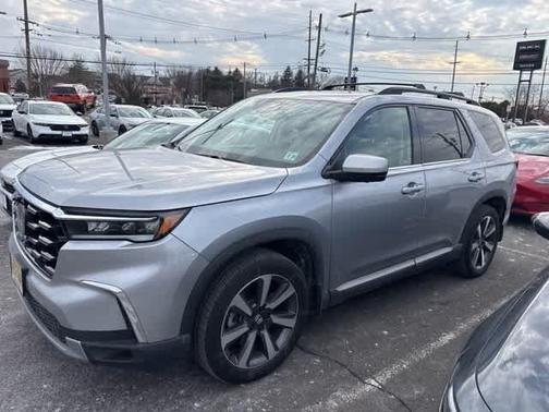 2023 Honda Pilot Elite