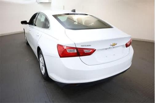 2017 Chevrolet Malibu 1LS