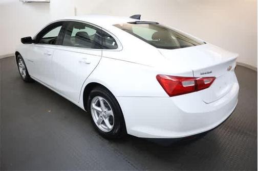 2017 Chevrolet Malibu 1LS