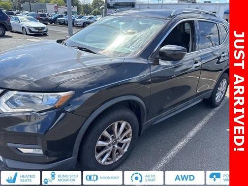 2017 Nissan Rogue SV