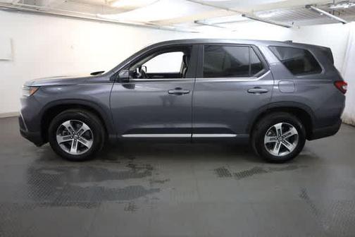 Modern Steel Metallic 2024 Honda Pilot EX-L