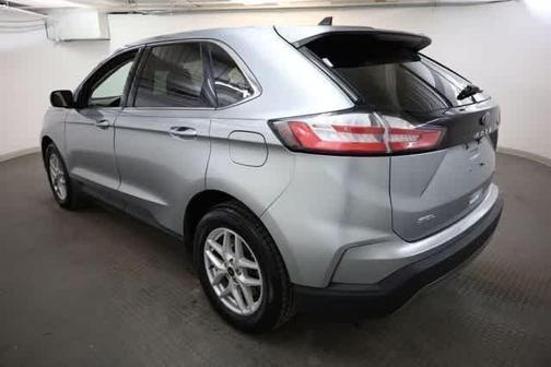 Iconic Silver 2024 Ford Edge SEL
