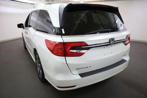 Platinum White Pearl 2022 Honda Odyssey Touring