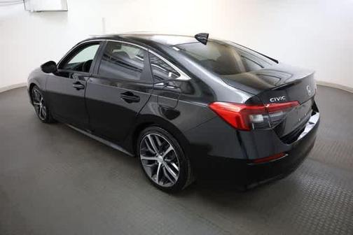Crystal Black Pearl 2024 Honda Civic Touring