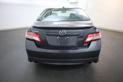 2011 Toyota Camry SE