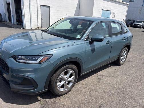 Green 2023 Honda HR-V LX
