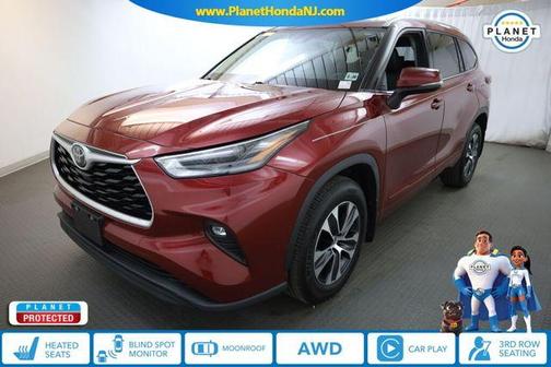 Pearl 2021 Toyota Highlander XLE