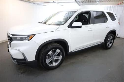 2023 Honda Pilot EX-L 8-Passenger