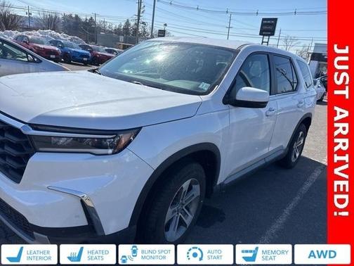 2023 Honda Pilot EX-L 8-Passenger