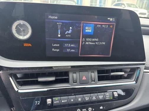 2022 Lexus ES 350 Base