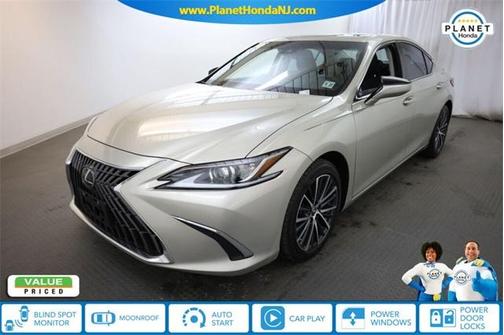 2022 Lexus ES 350 Base