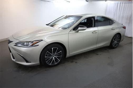 2022 Lexus ES 350 Base