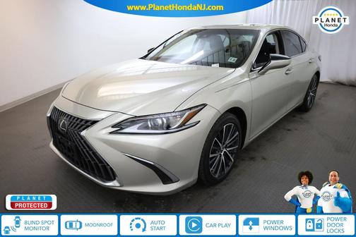 2022 Lexus ES 350 Base