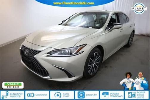 2022 Lexus ES 350 Base