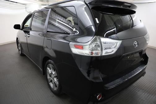 2014 Toyota Sienna SE
