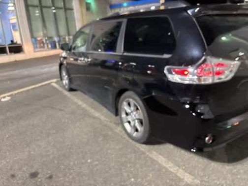 2014 Toyota Sienna SE