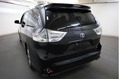 2014 Toyota Sienna SE