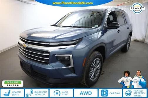 2024 Chevrolet Traverse LT