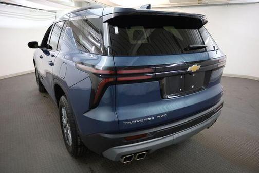 Lakeshore Blue Metallic 2024 Chevrolet Traverse LT