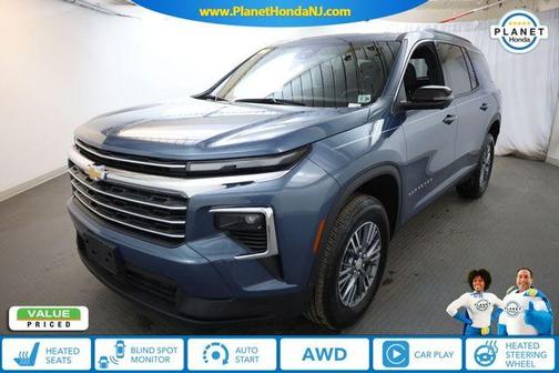 2024 Chevrolet Traverse LT