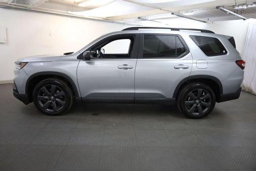 Lunar Silver Metallic 2024 Honda Pilot Sport