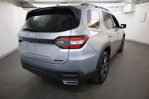 Lunar Silver Metallic 2024 Honda Pilot Sport