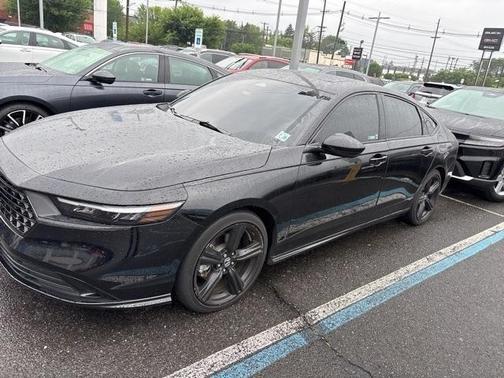 2023 Honda Accord Hybrid Sport-L