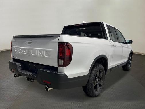2025 Honda Ridgeline Black Edition