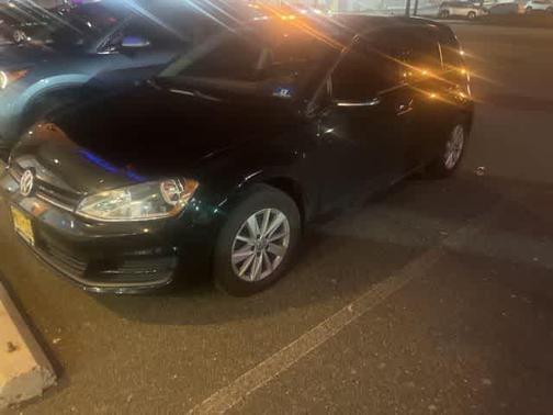 2016 Volkswagen Golf TSI S 4-Door