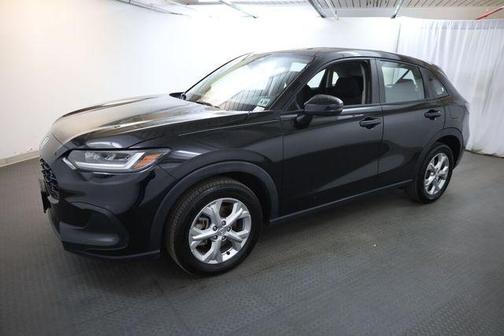 Crystal Black Pearl 2023 Honda HR-V LX